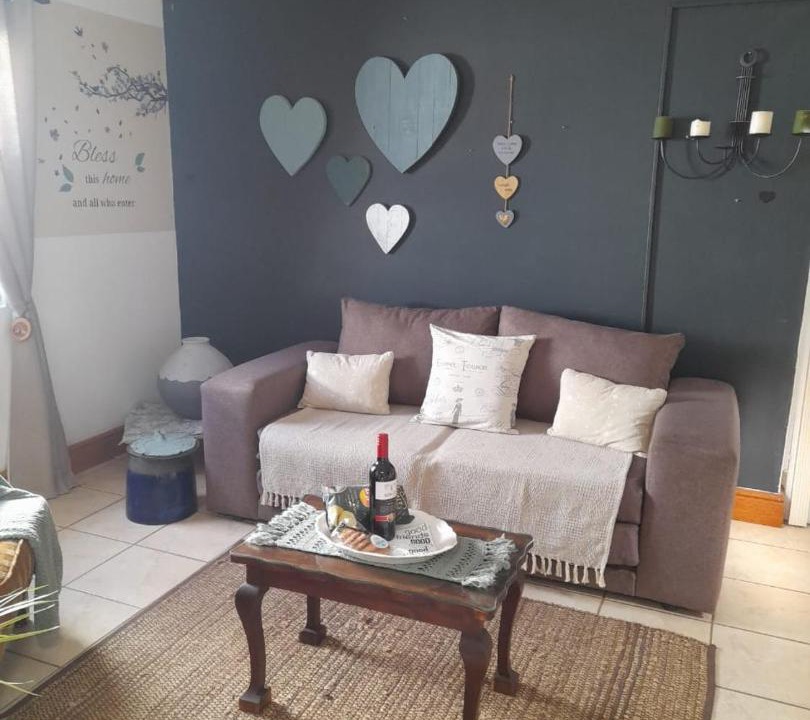 Photo of Livingroom in Jacobs Bay