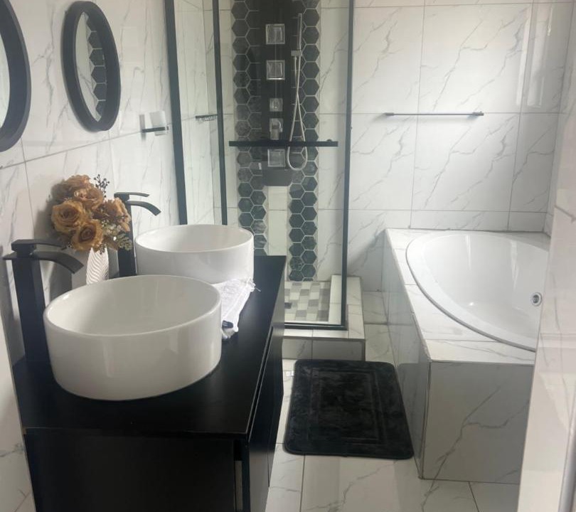 Photo of Bathroom in Moses Kotane