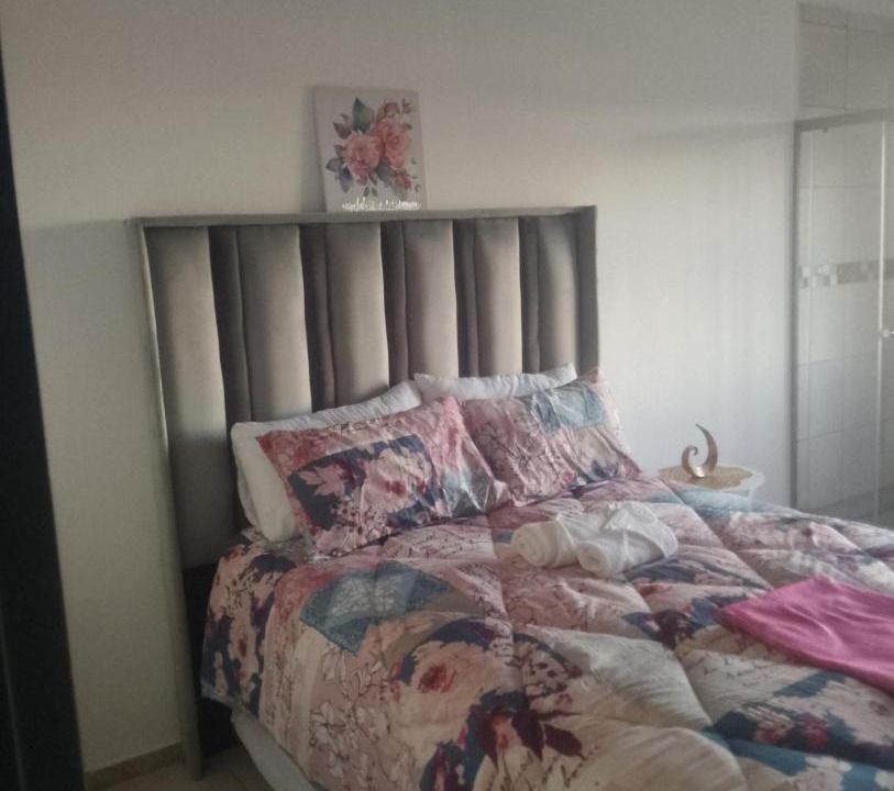 Photo of Bedroom in Taung Station