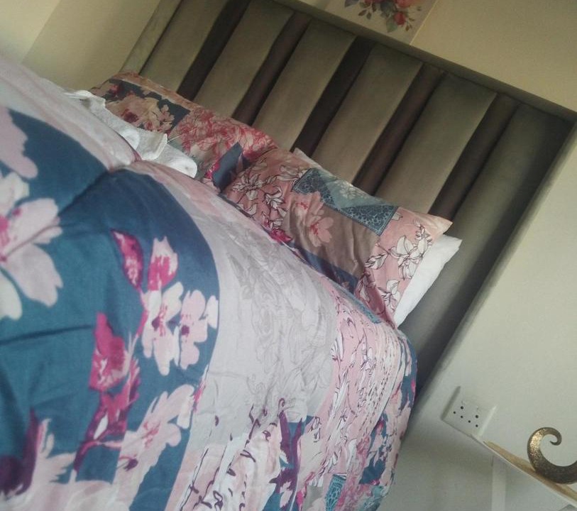 Photo of Bedroom in Taung Station