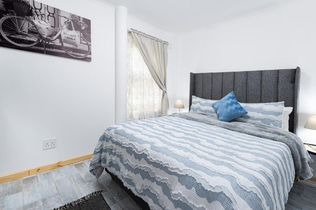 Photo of Bedroom in Herolds Bay