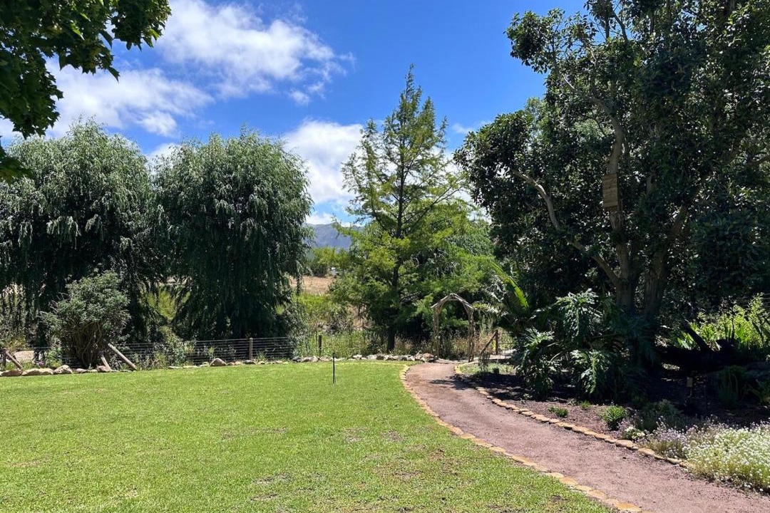 Photo of Outdoor in Elgin