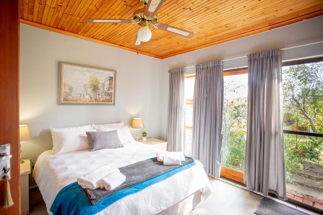 Photo of Bedroom in Wilderness