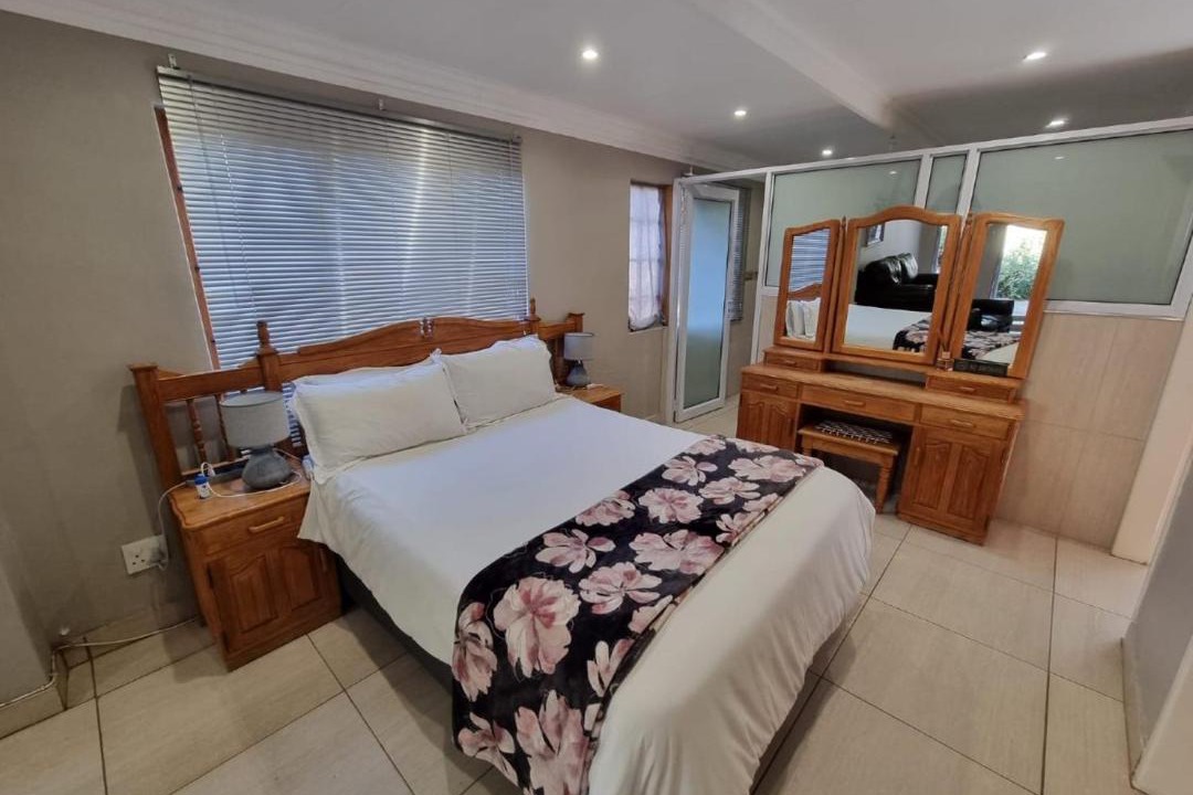 Photo of Bedroom in Kroonstad
