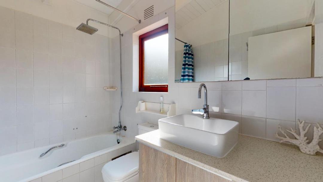 Photo of Bathroom in San Lameer