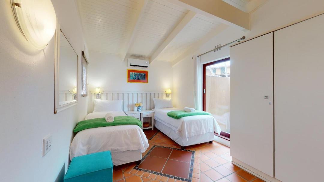 Photo of Bedroom in San Lameer