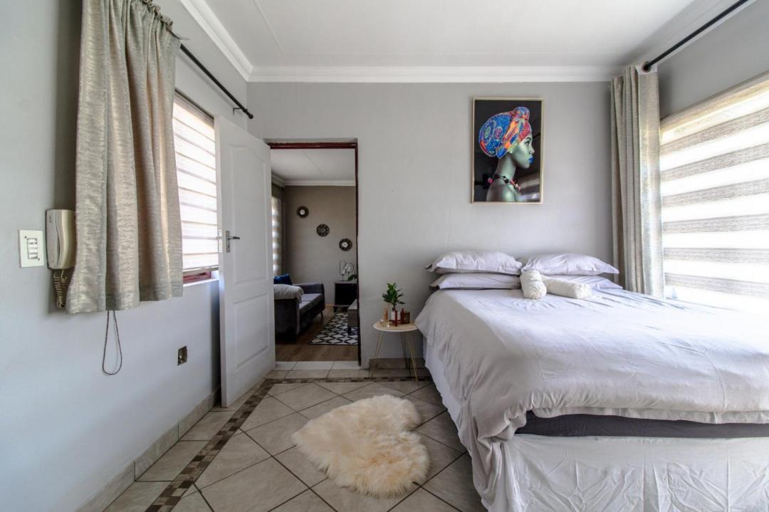 Photo of Bedroom in Henley on Klip