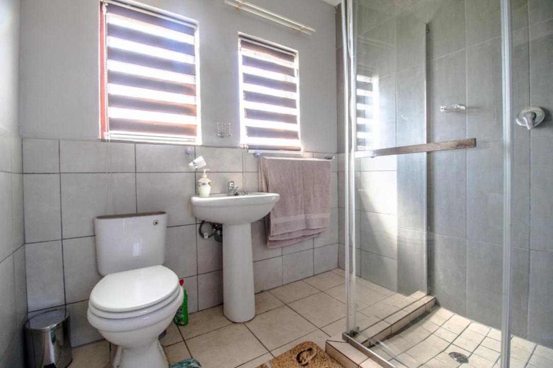 Photo of Bathroom in Henley on Klip