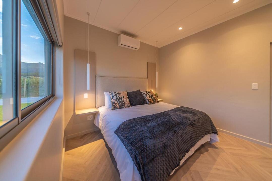 Photo of Bedroom in Simondium