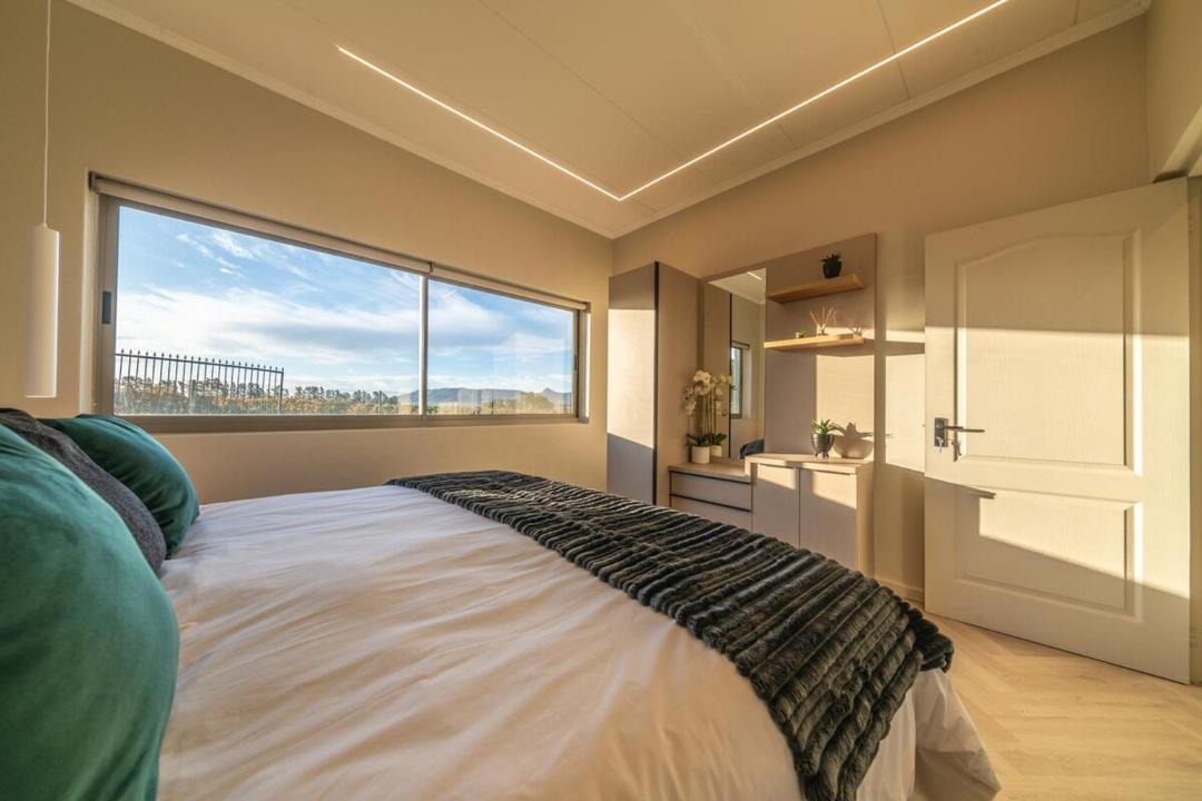Photo of Bedroom in Simondium