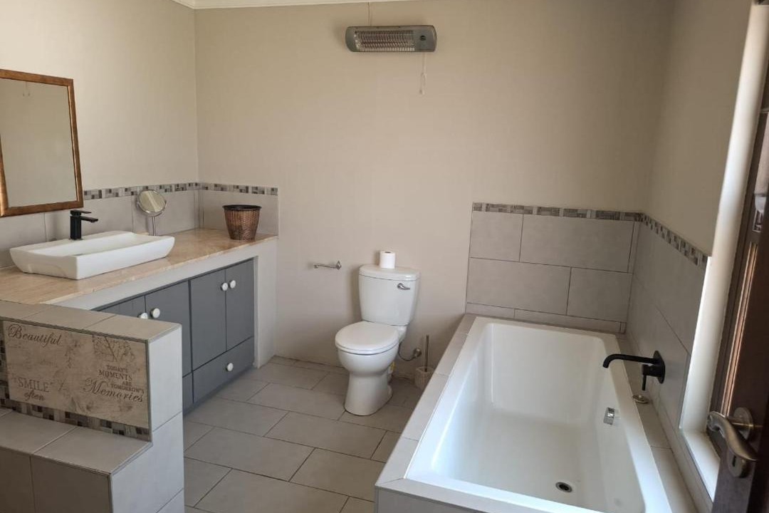 Photo of Bathroom in Kareeberg