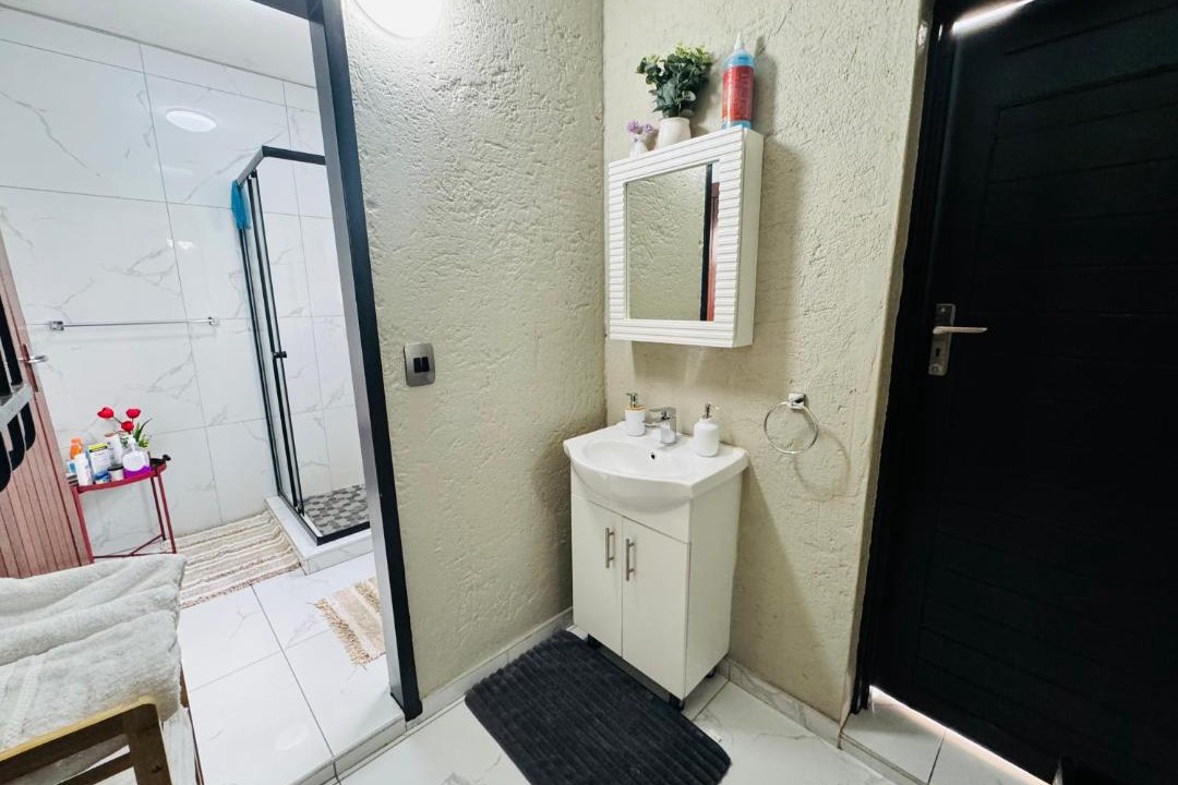 Photo of Bathroom in Woodmead
