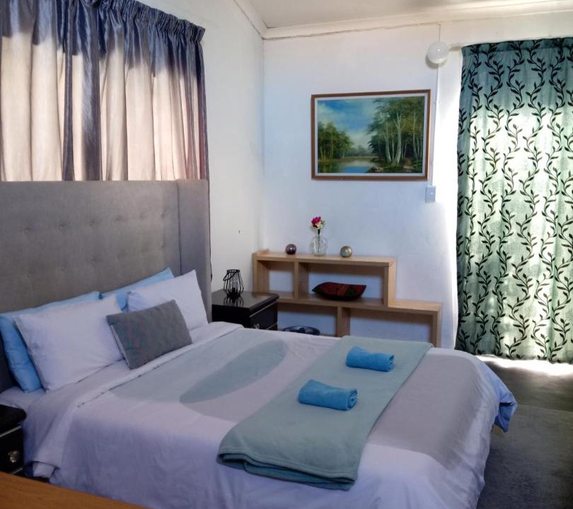 Photo of Bedroom in Faerie Glen