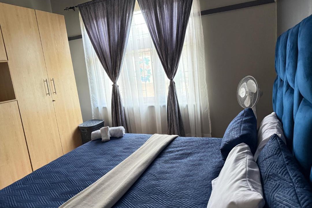 Photo of Bedroom in Emalahleni