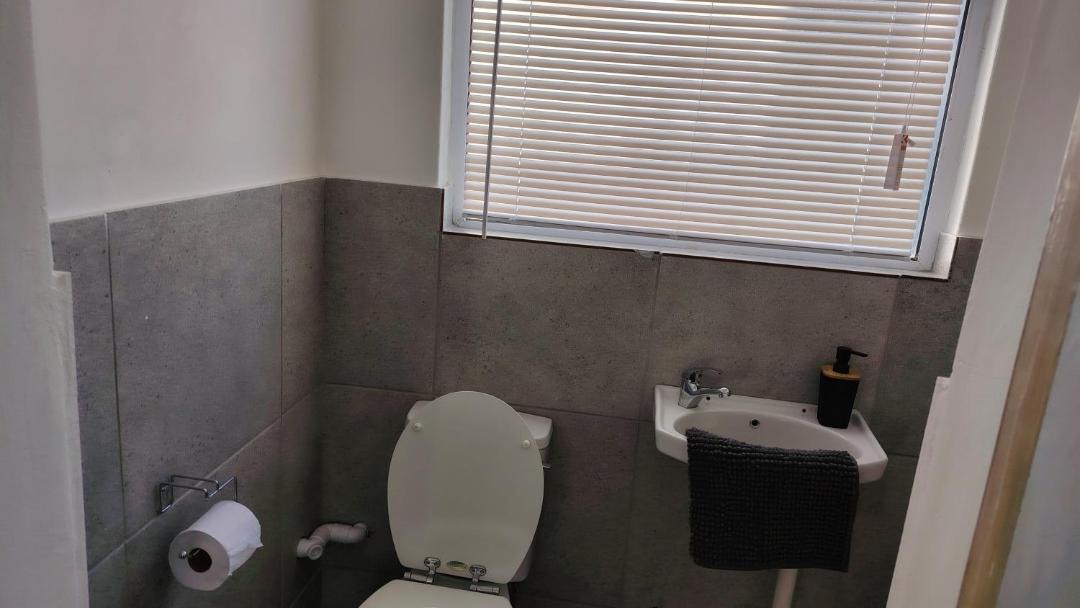 Photo of Bathroom in Lansdowne