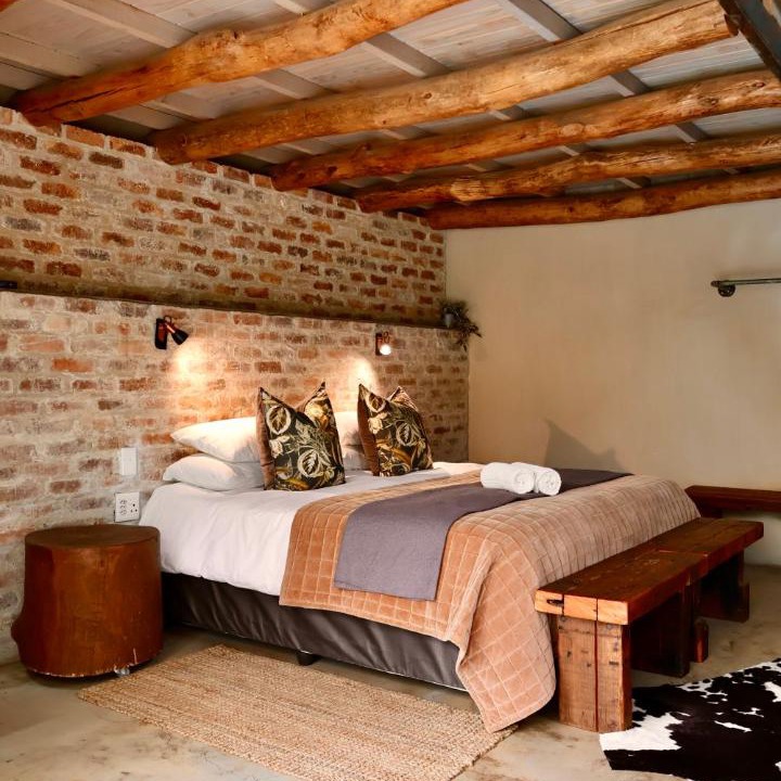 Photo of Others in Parys