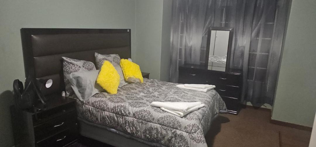 Photo of Bedroom in Krugersdorp