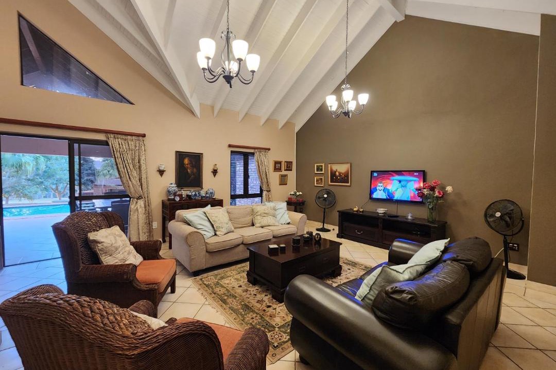 Photo of Livingroom in White River