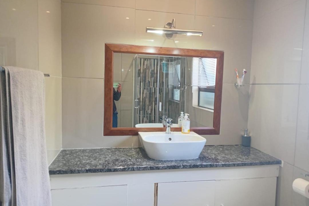 Photo of Bathroom in Colesberg