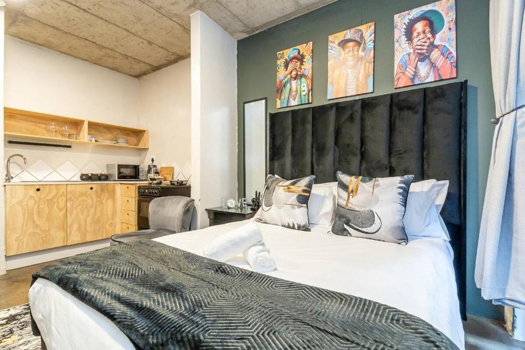 Photo of Bedroom in Downtown Johannesburg