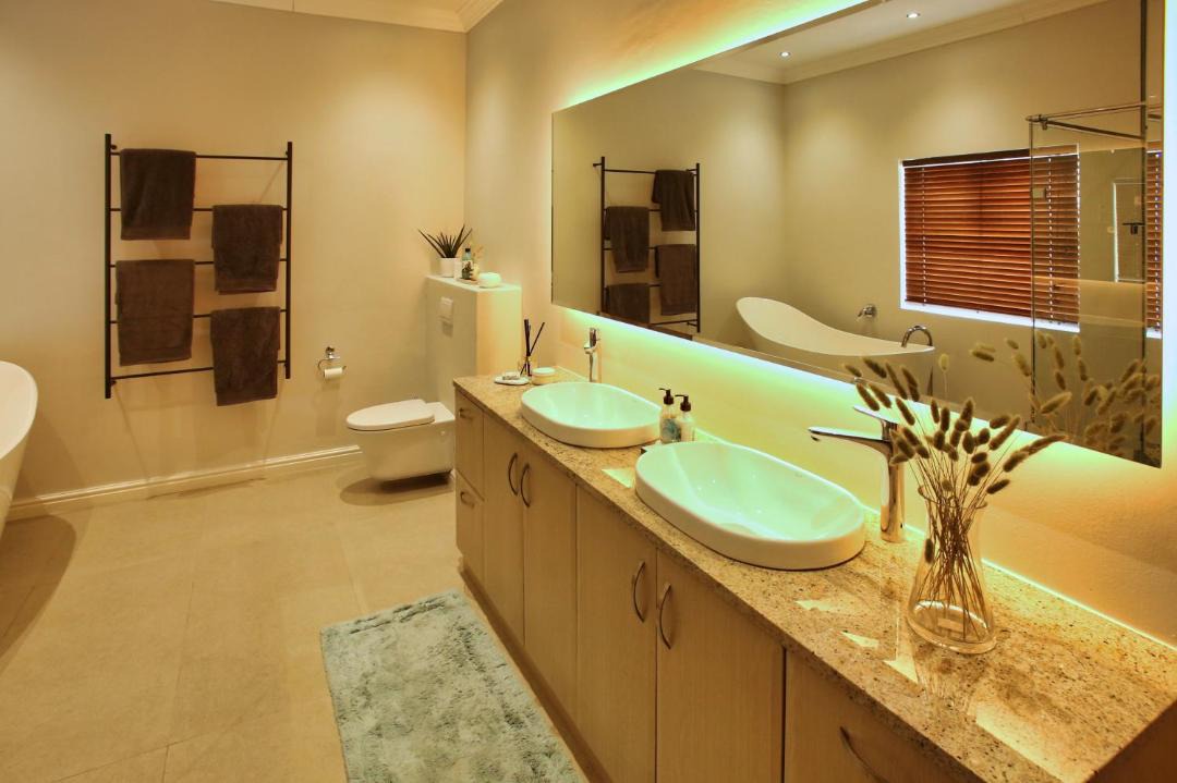 Photo of Bathroom in Calypso Beach