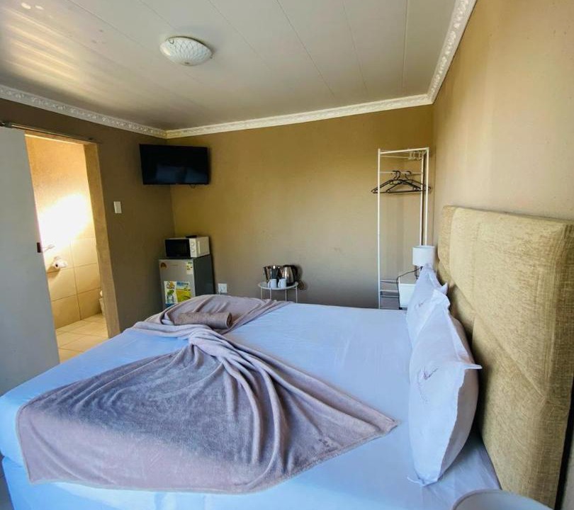 Photo of Bedroom in Mamaolo