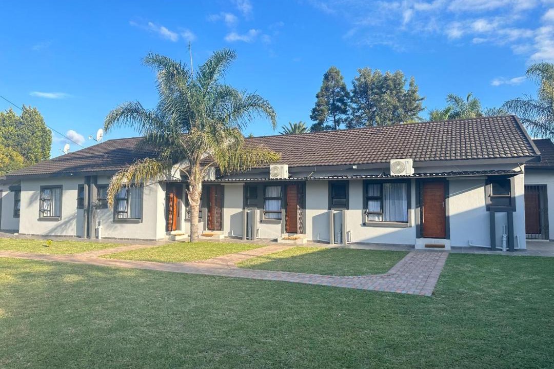 Photo of Buildings in Lydenburg
