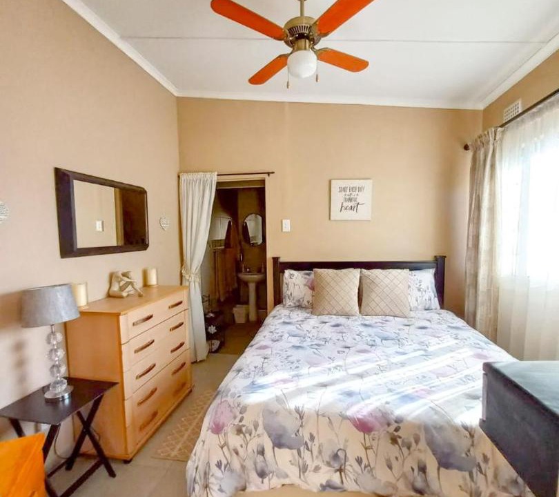 Photo of Bedroom in Bluff