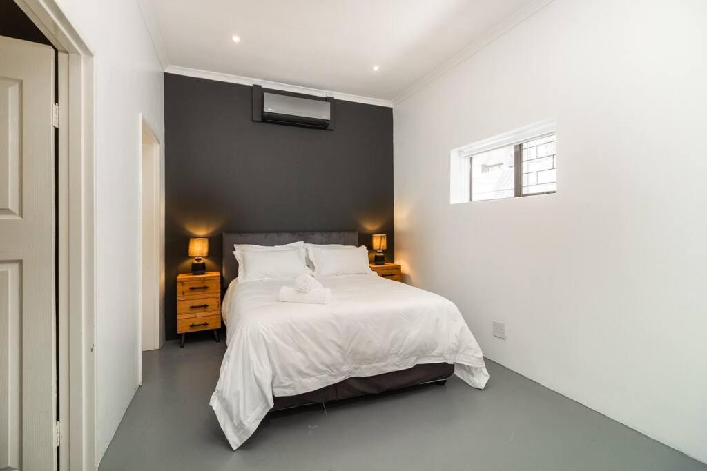 Photo of Bedroom in Bloubergstrand
