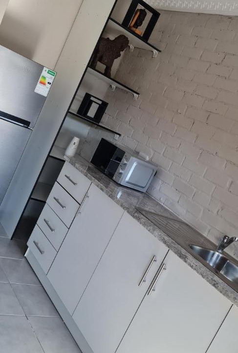 Photo of Kitchen in Taung Station