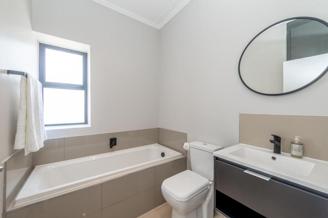 Photo of Bathroom in Greater Johannesburg Metropolitan Area