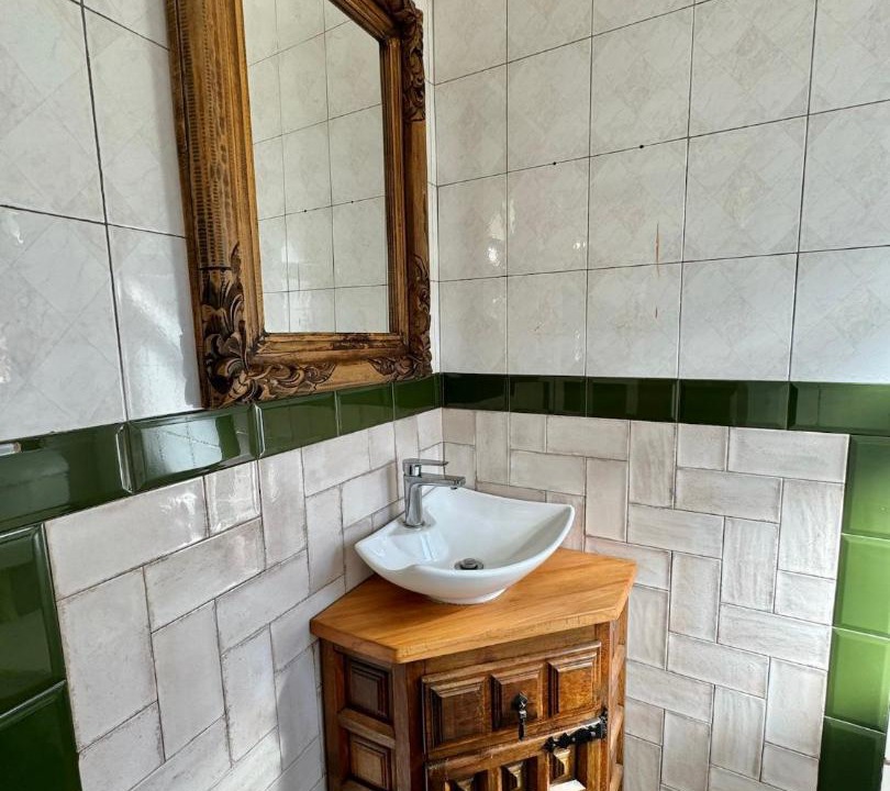Photo of Bathroom in Malagas