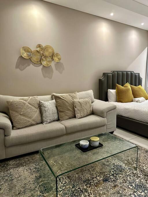 Photo of Livingroom in Menlyn