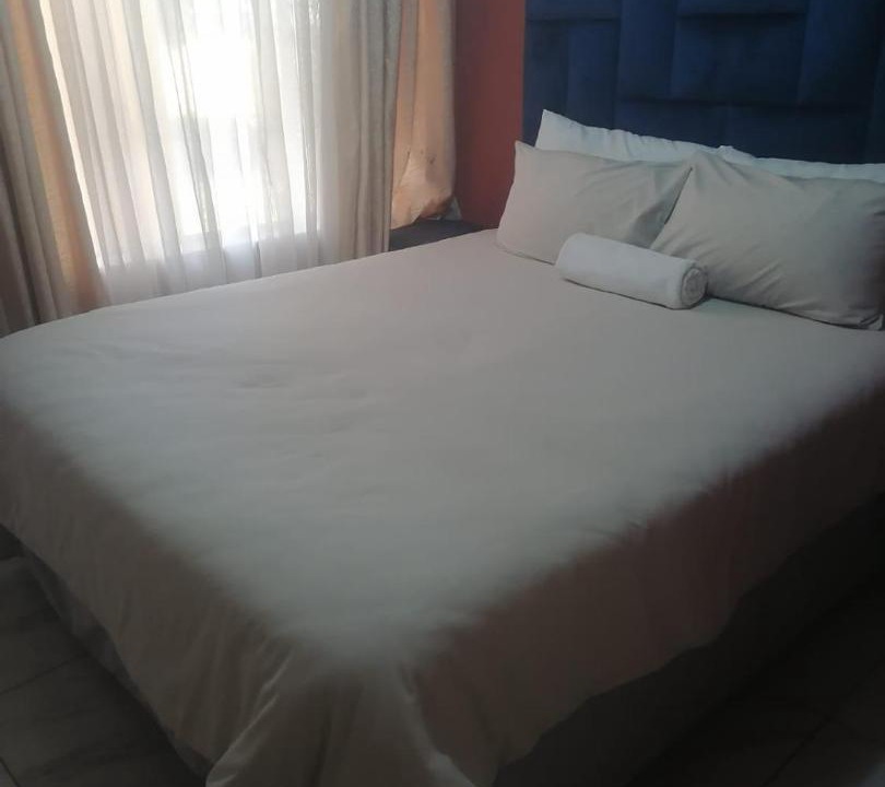 Photo of Bedroom in Akasia