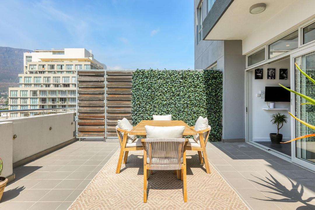 Photo of Patio Balcony in Cape Town City Centre