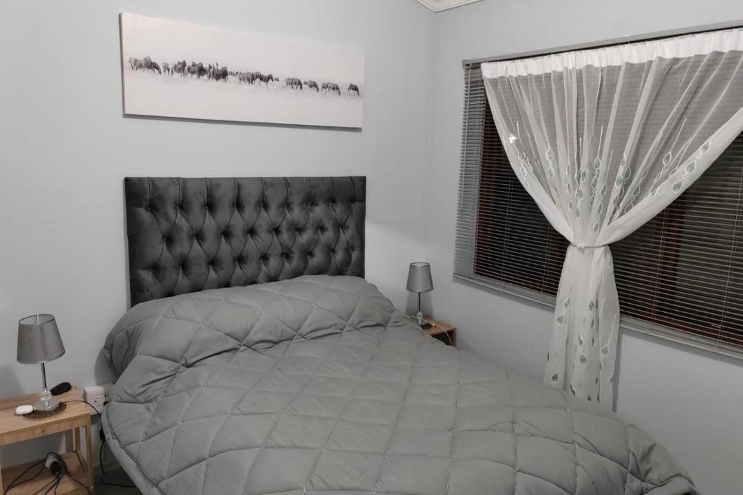 Photo of Bedroom in Pearly Beach