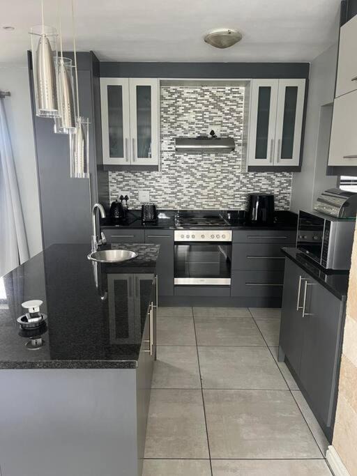 Photo of Kitchen in Bloubergstrand