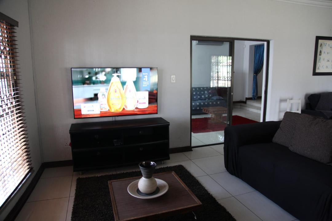 Photo of Livingroom in Kempton Park