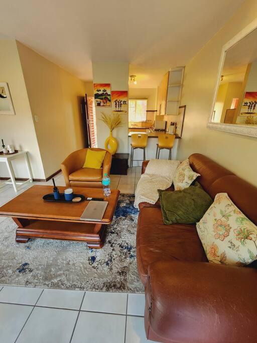 Photo of Livingroom in Die Hoewes