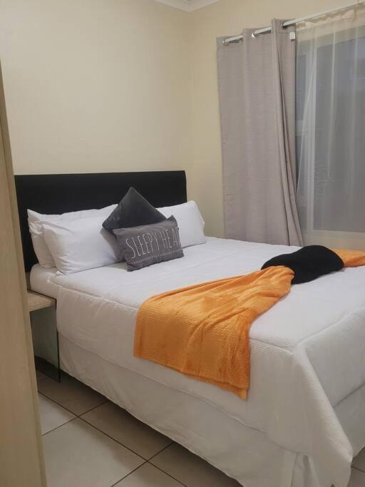 Photo of Bedroom in Manaba Beach