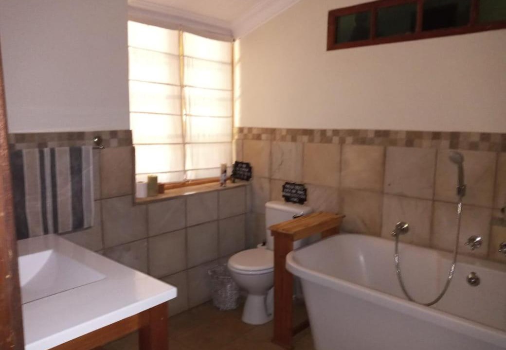 Photo of Bathroom in Kareeberg