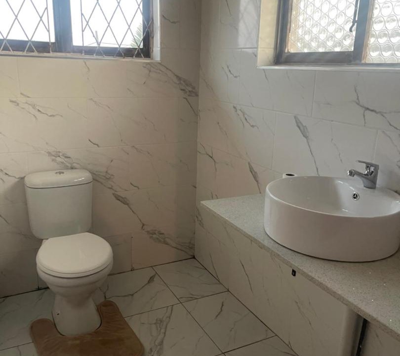 Photo of Bathroom in Montclair