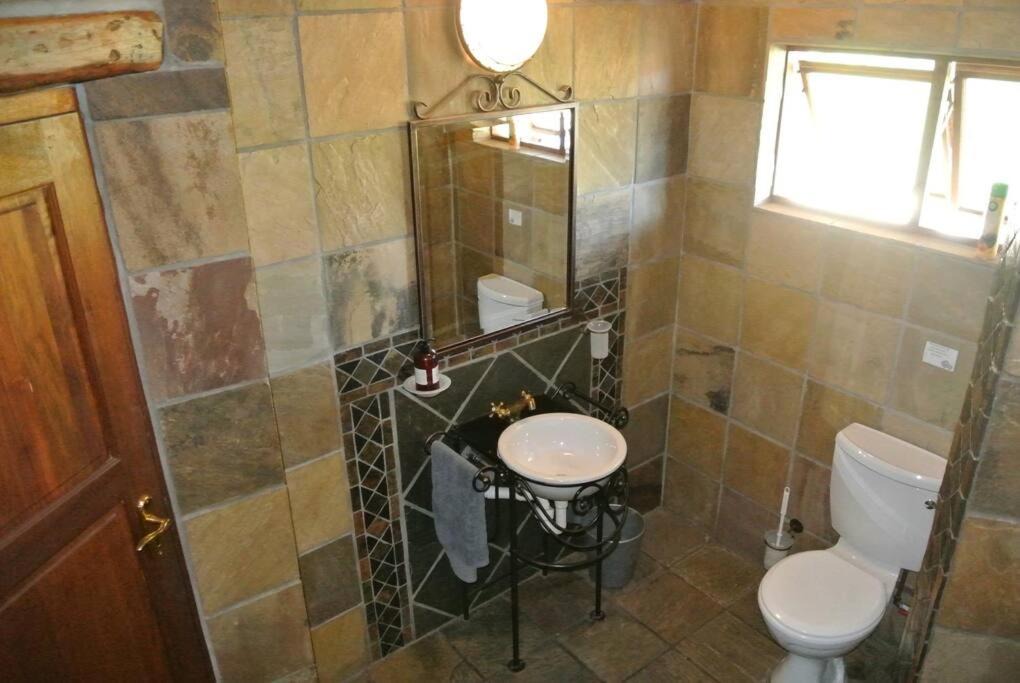Photo of Bathroom in Zoar