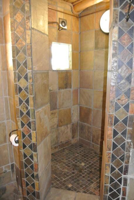Photo of Bathroom in Zoar