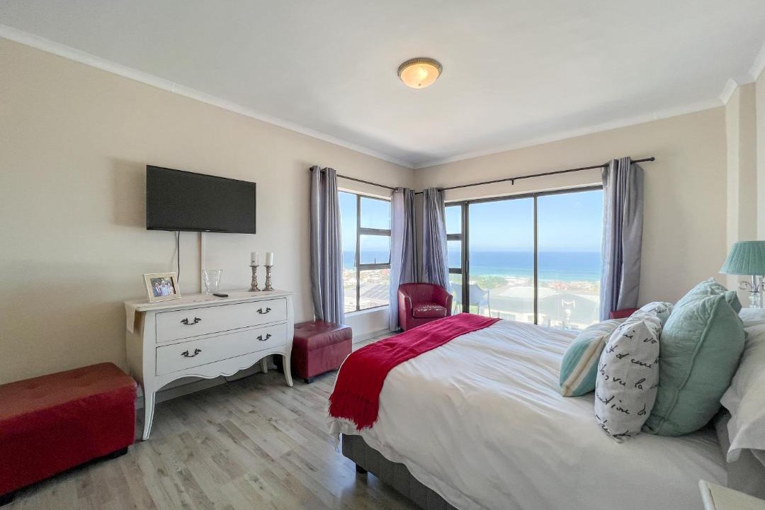 Photo of Bedroom in Great Brak River