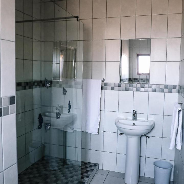 Photo of Bathroom in Hartenbos