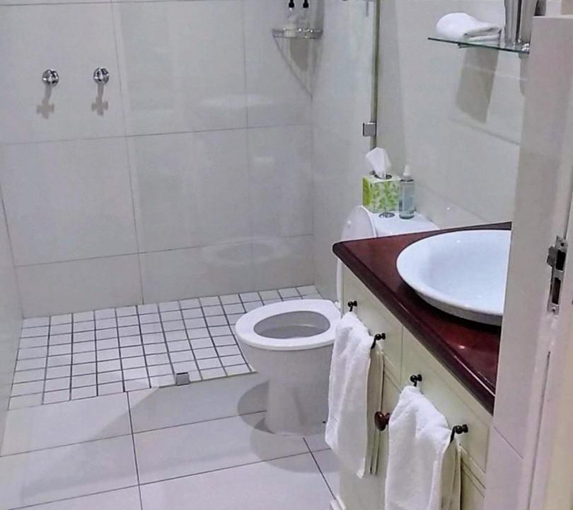 Photo of Bathroom in Lakeside