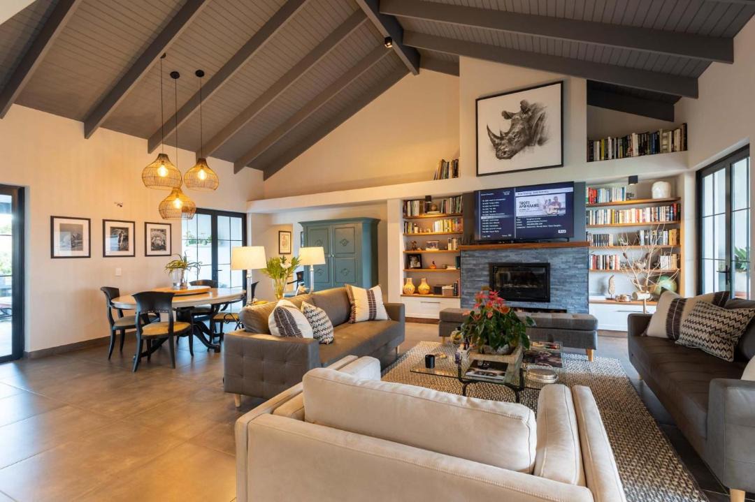 Photo of Livingroom in Newlands