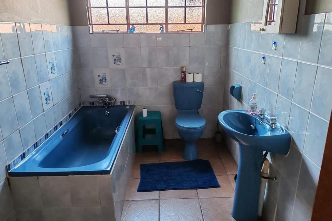 Photo of Bathroom in Graskop