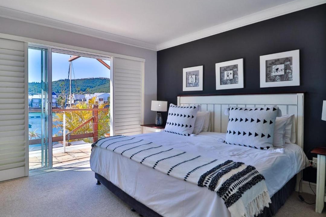 Photo of Bedroom in Waterfront